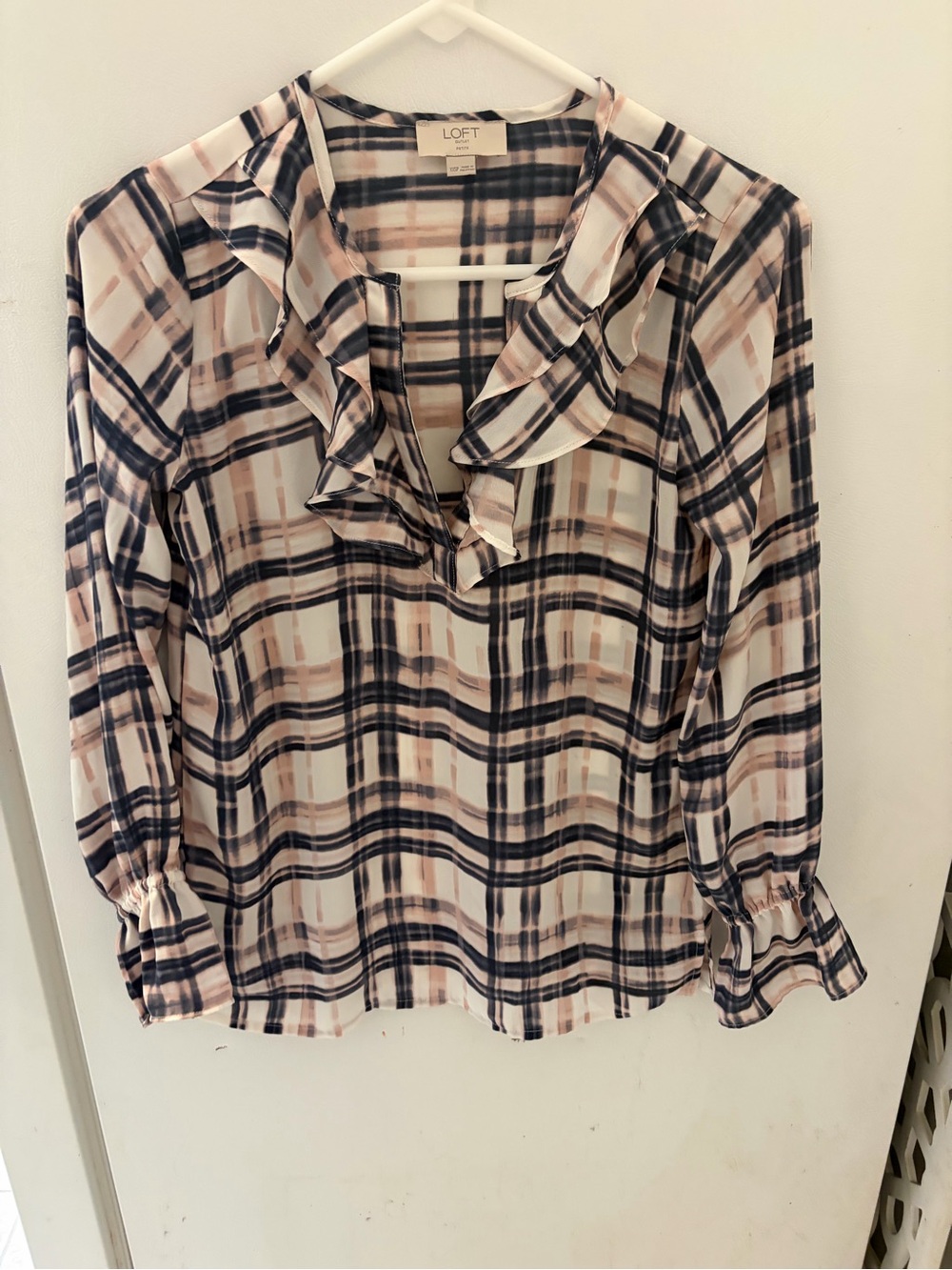 LOFT Women's Pink Plaid Ruffle V-Neck Blouse